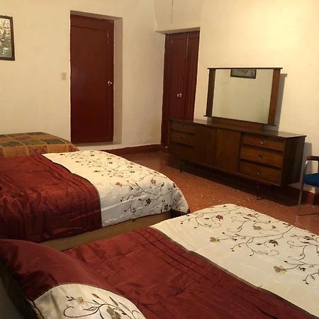 Hostal La Espanola Parras Parras de la Fuente Esterno foto